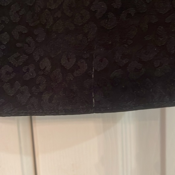 LILLY PULITZER Onyx Christie Bell Sleeve Top Sz. M - Picture 4 of 8